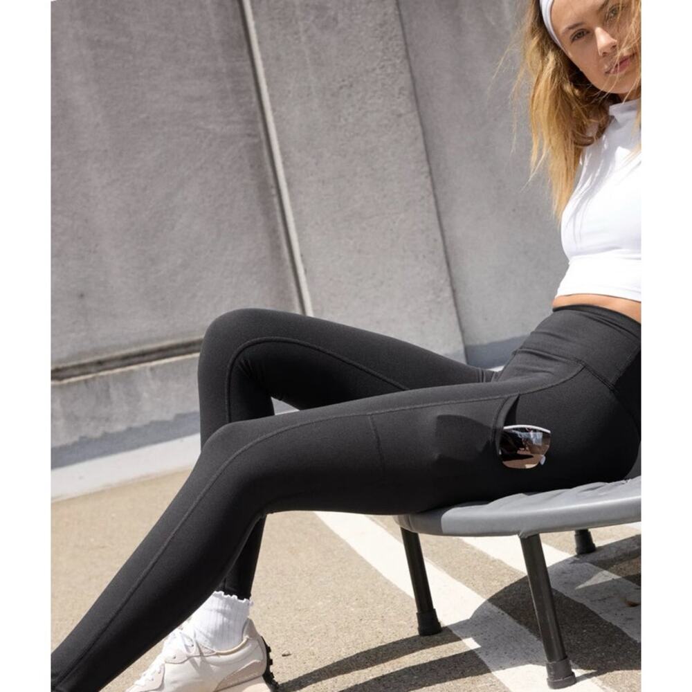 OFFLINE By Aerie Warmup Black Pocket Versatile Full Length Women Leggings XSmall